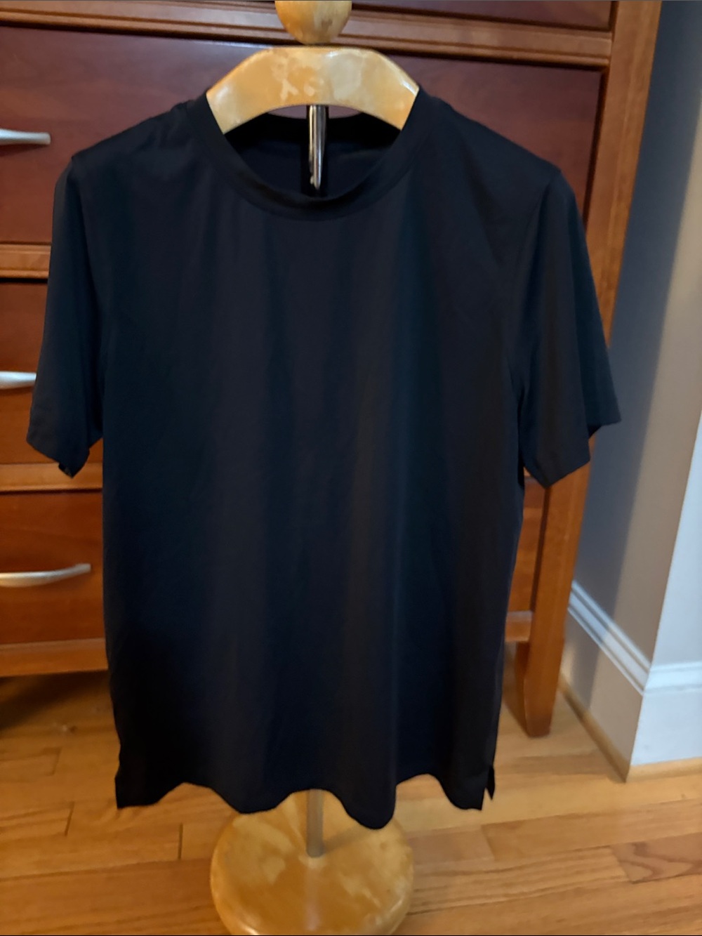 lululemon athletica Black Short Sleeve Crew Tee